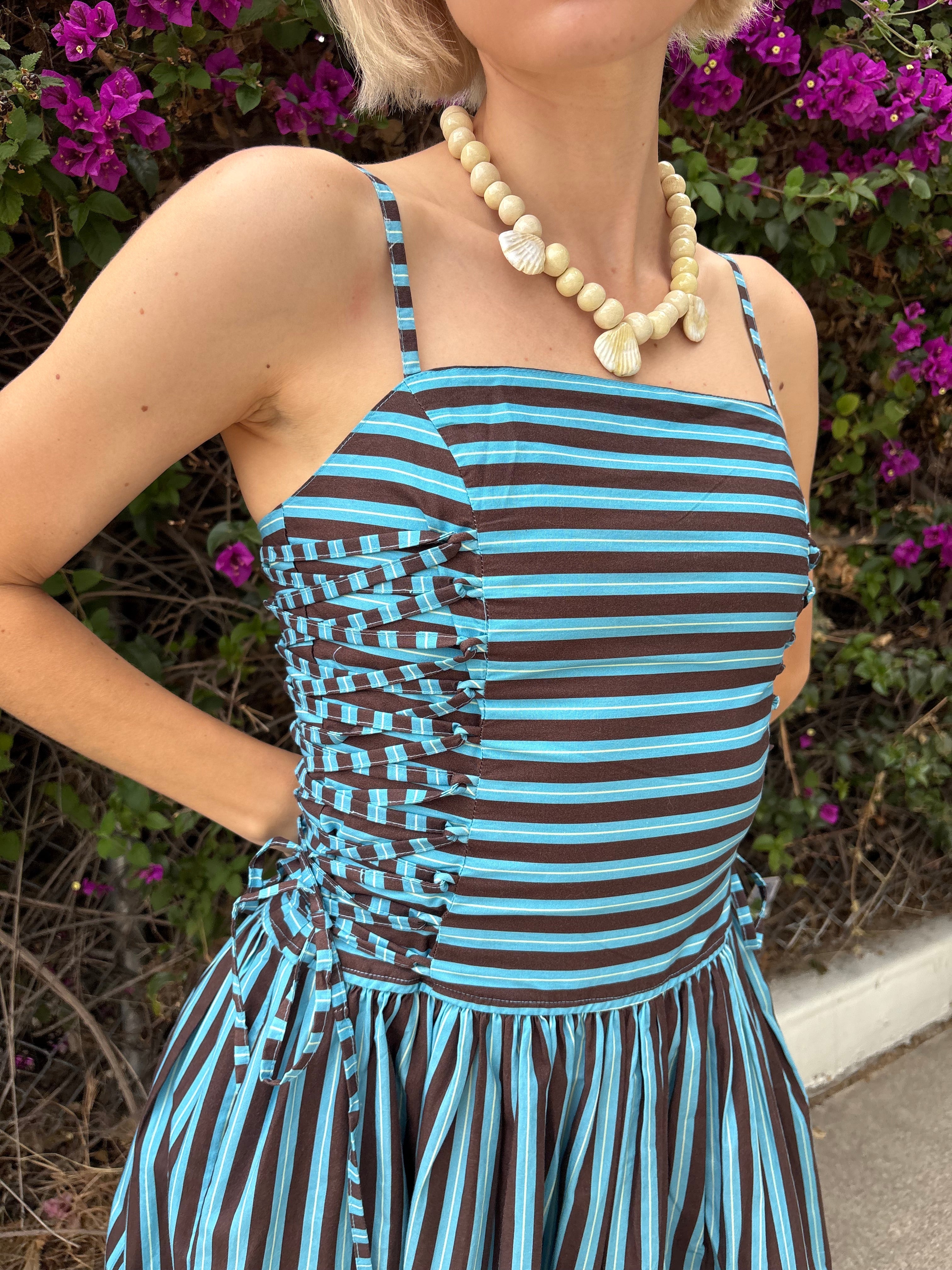 Seashell White Necklace - White
