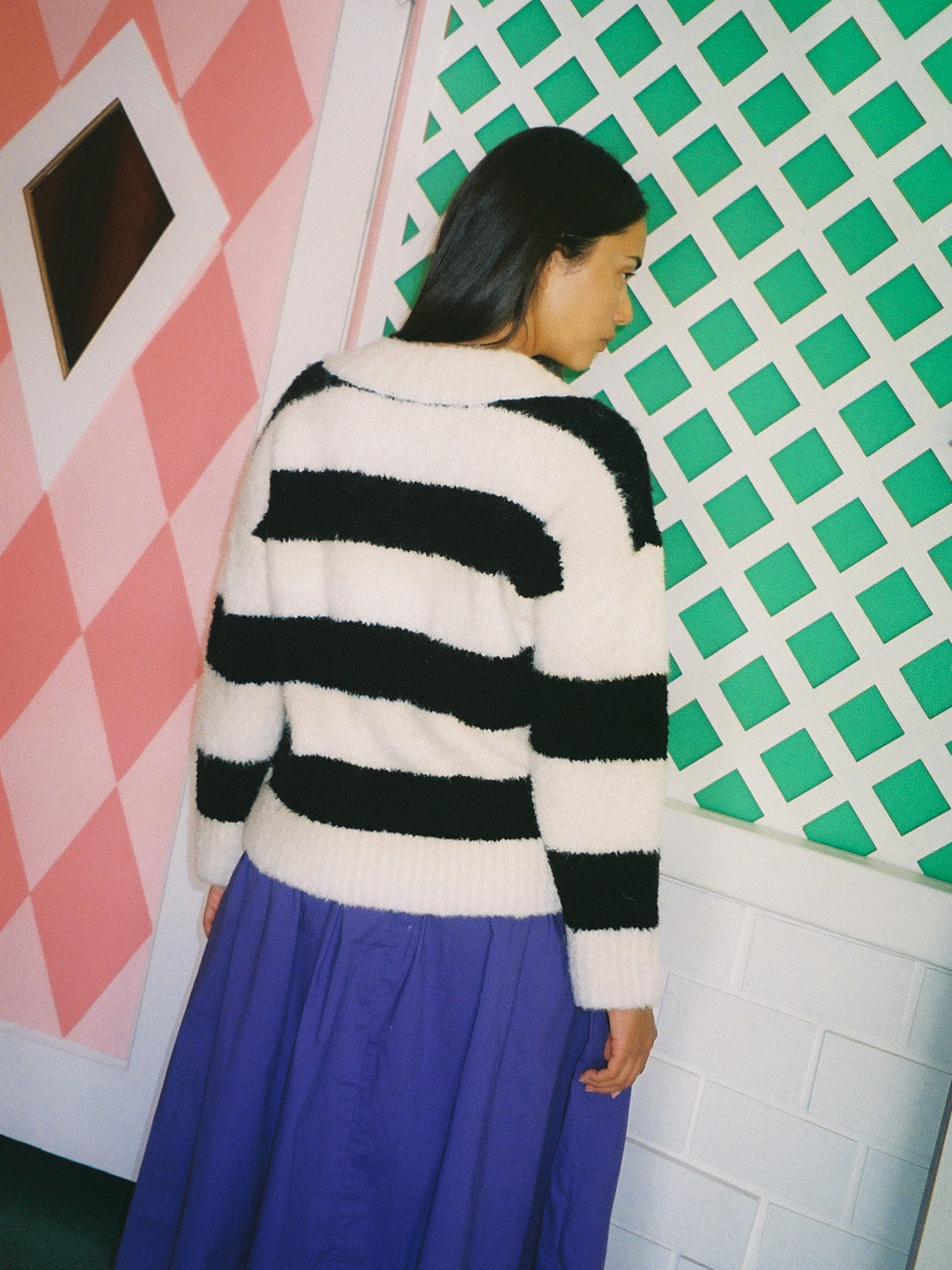 Coby V-Neck Sweater - Black/White Stripes