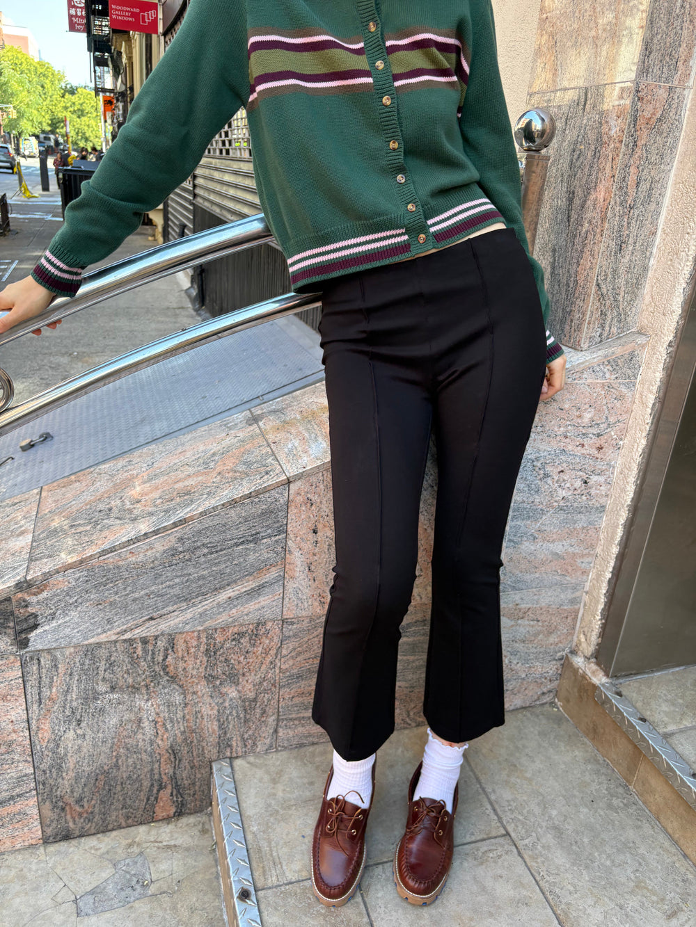 Natalia Pant - Black